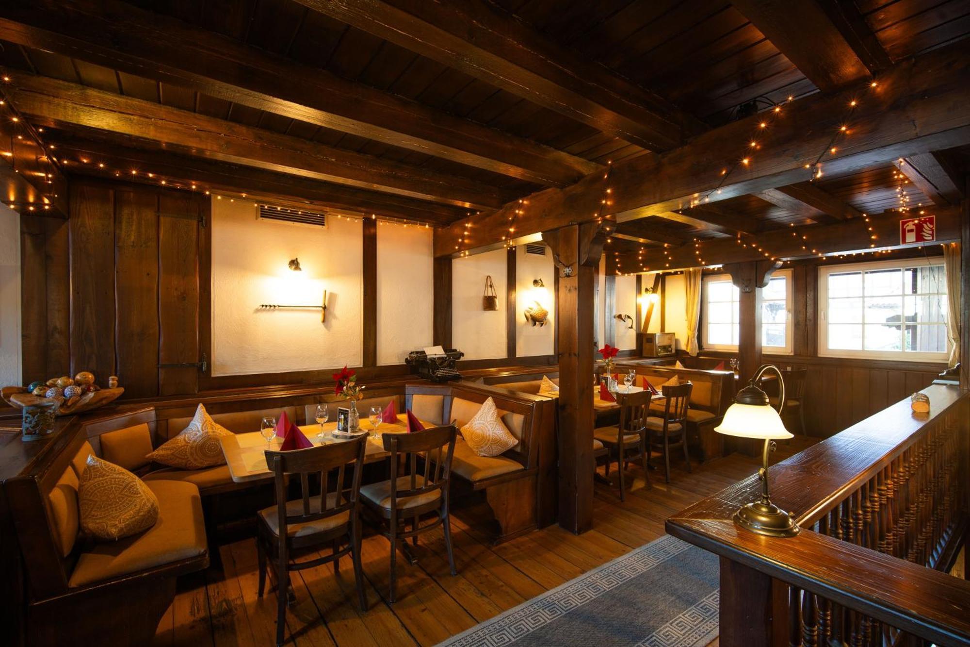 Landhotel & Restaurant Kains Hof Uhlstädt Eksteriør billede