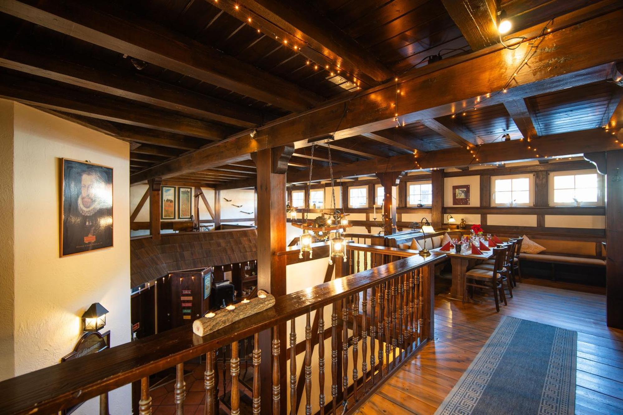 Landhotel & Restaurant Kains Hof Uhlstädt Eksteriør billede